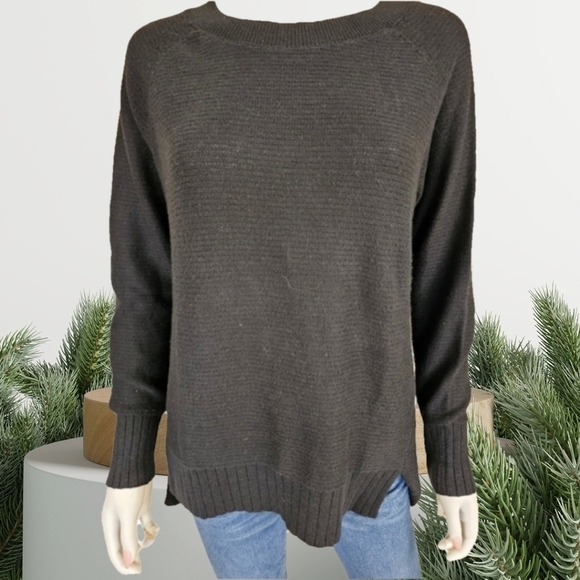 Old Navy Black So Soft Lite Ribbed Crew Neck Long Sleeve Black Sweater Size M - Picture 2 of 9